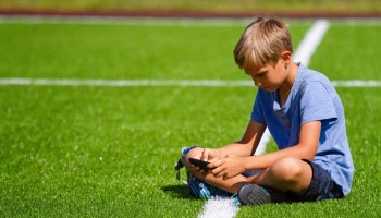 Fair play na hřišti i na sítích. Když útoky nekončí písknutím rozhodčího